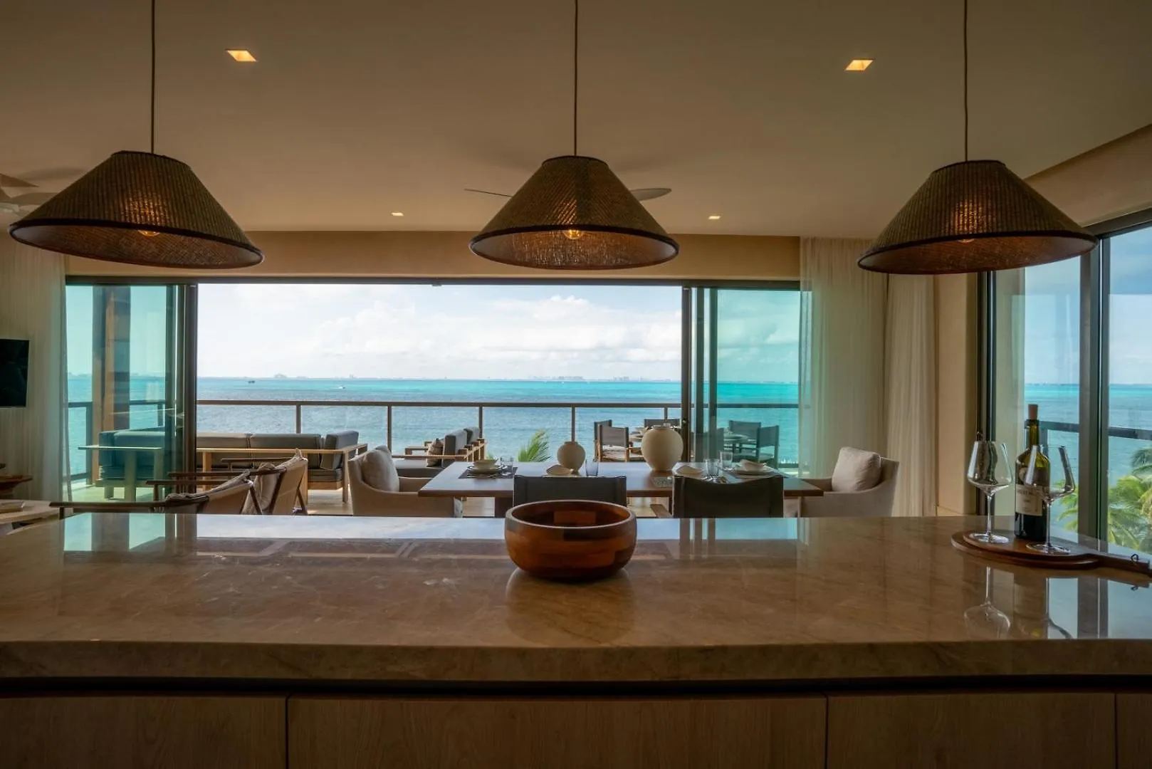 Luxury Beachfront 4Br Apartment In Isla Mujeres 0*,  México